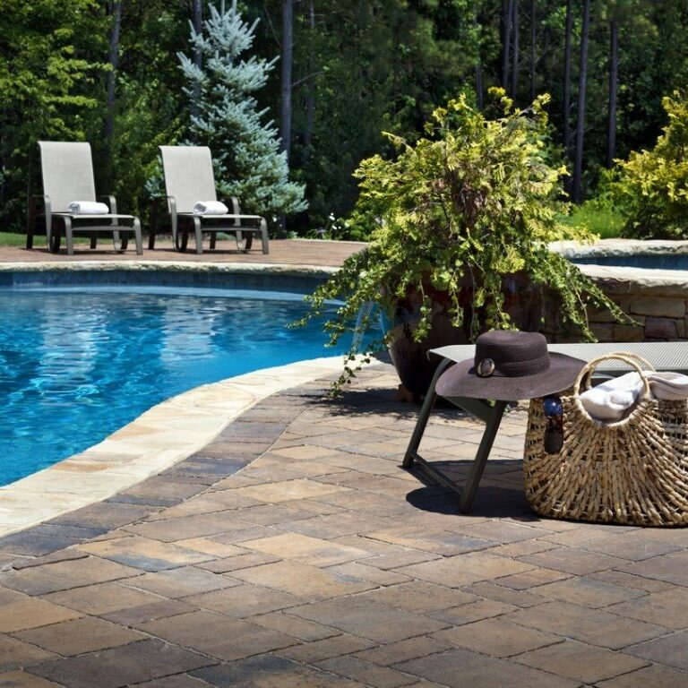 Hardscape projects utilizing pavers and walls manufactured by Belgard Hardscapes. Projects located in Georgia.